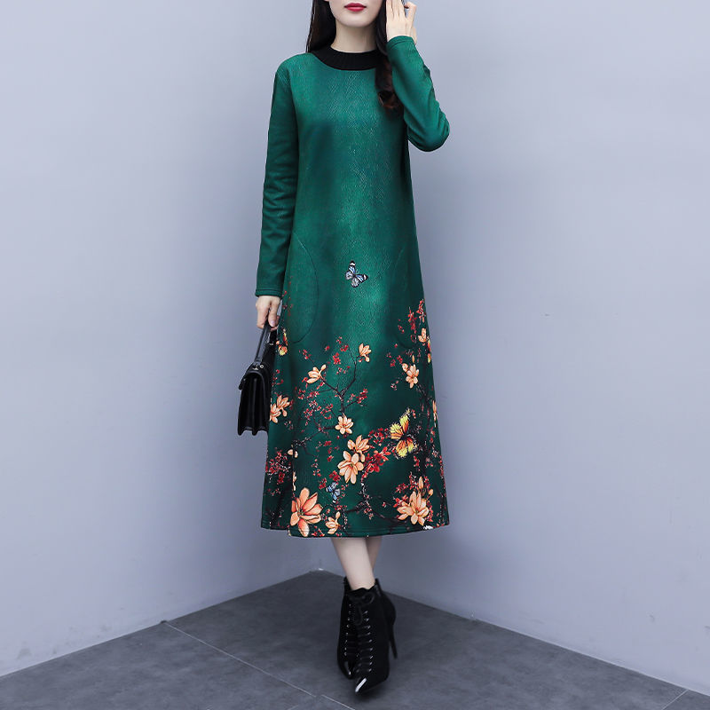 连衣裙冬天怎么搭配_连衣裙冬季女装搭配图片_冬季女装连衣裙