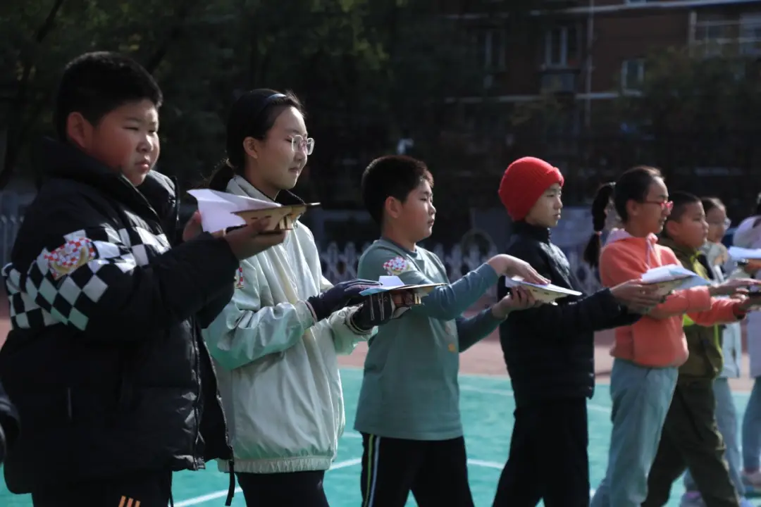 适合小学生玩的游戏活动_适合小学生玩的游戏有哪些_小学生玩的游戏有