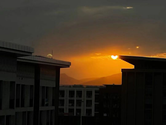 动画游戏场景_动漫场景游戏手机版_动漫游戏场景